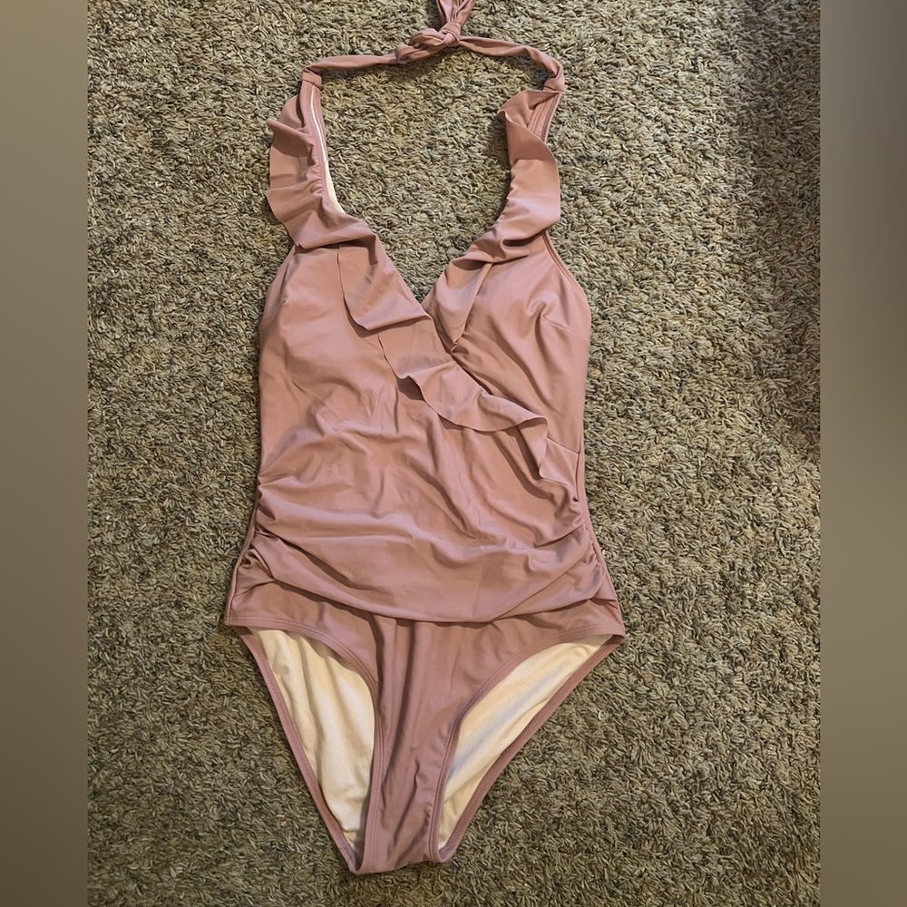 Ruffled Cupshe Halter One Piece!